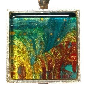 NWOT Wearable Art Necklace, Fluid Art Pendant